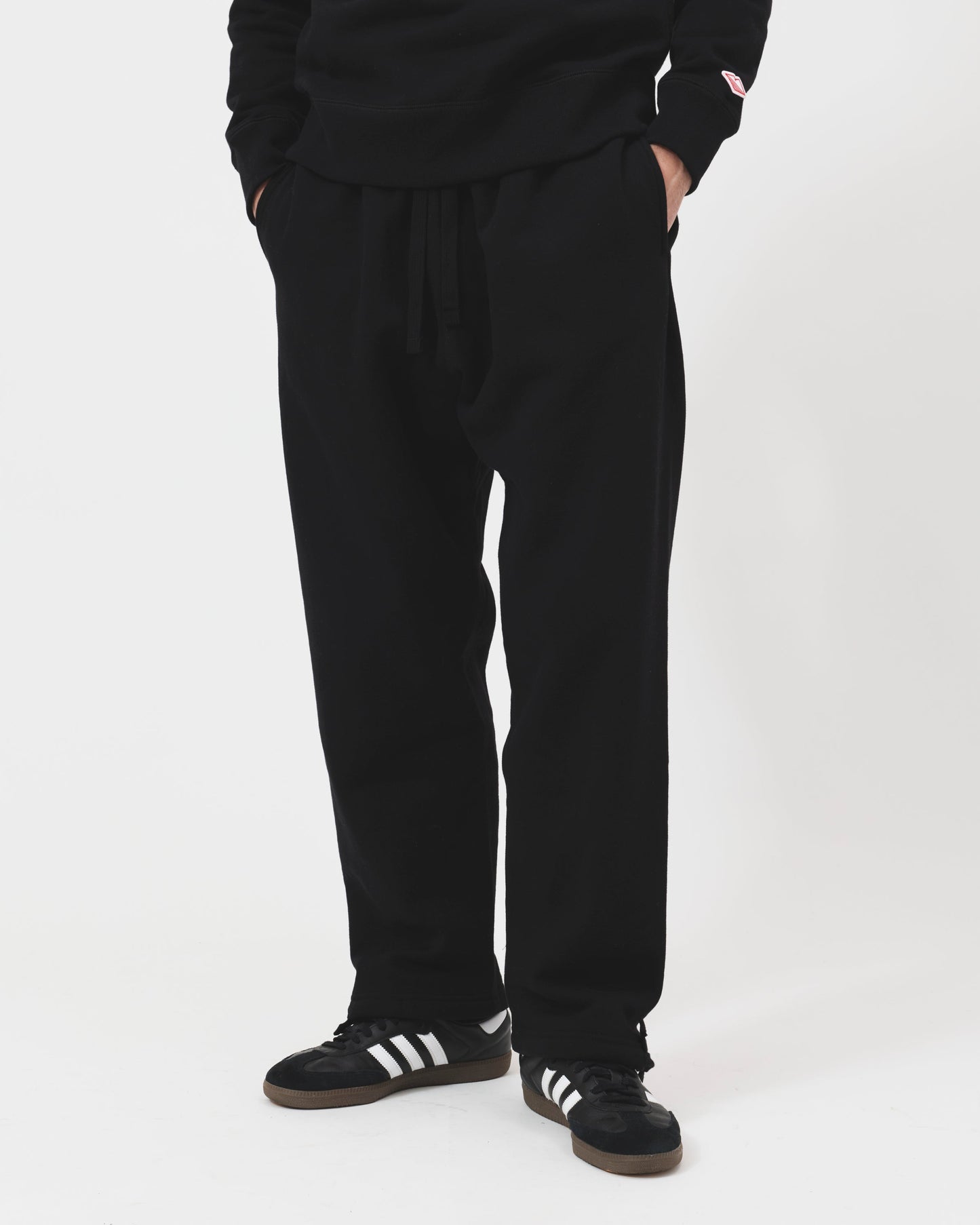 Step-Up Sweatpants - Black