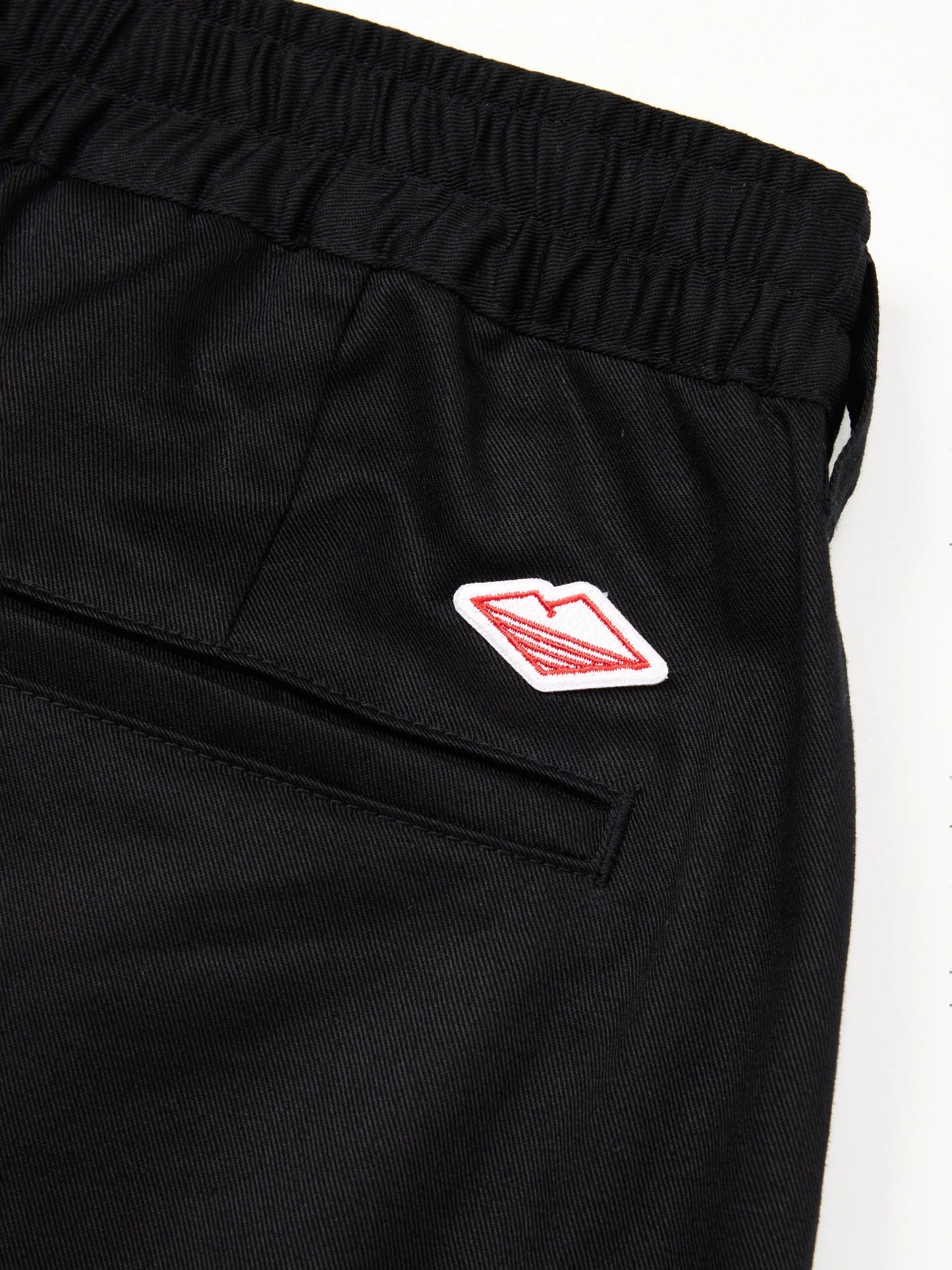 Weekend Shorts - Black Chino