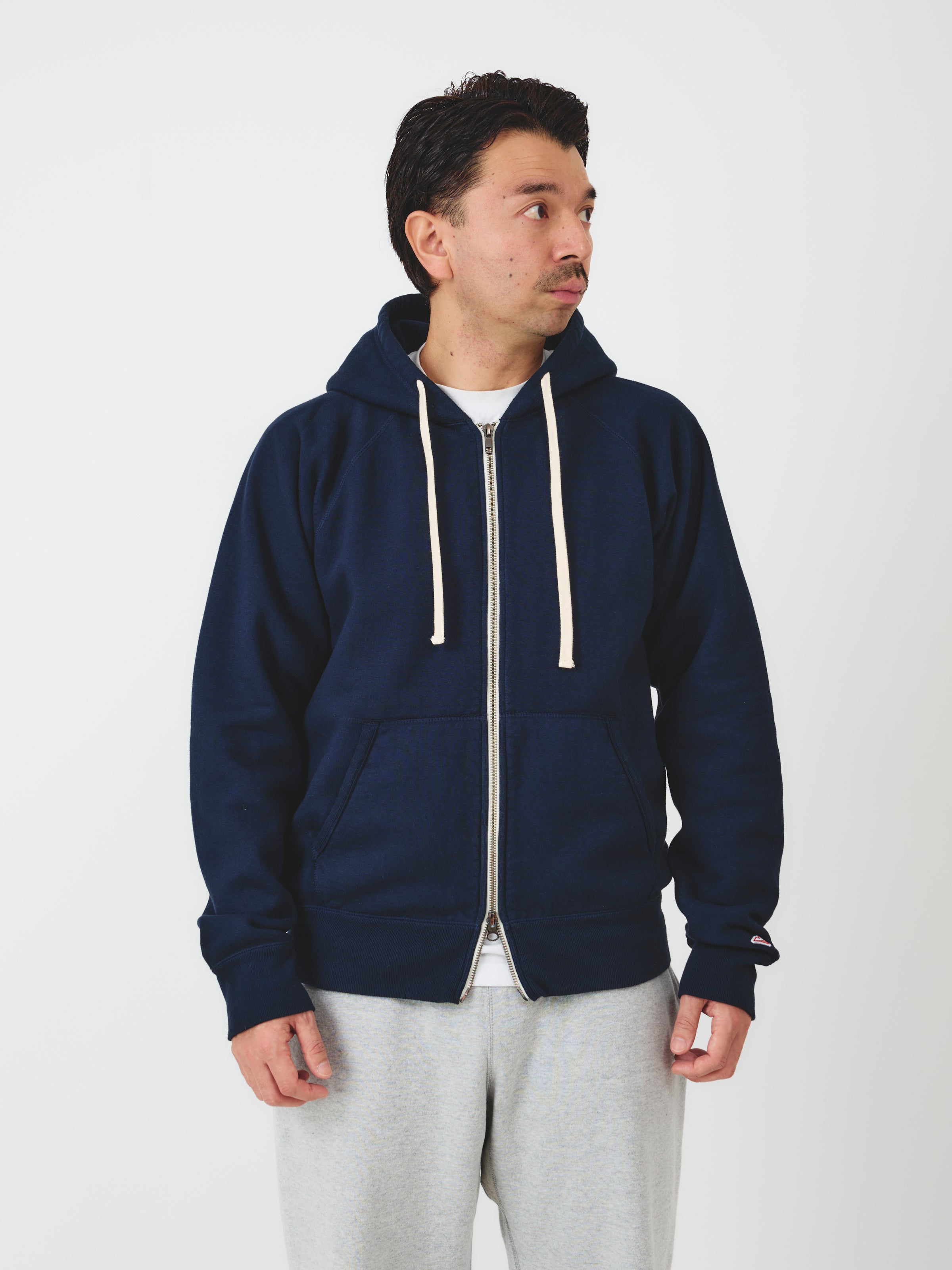 Zip Reach-Up Hoody V.2 / Navy – JAPAN Battenwear