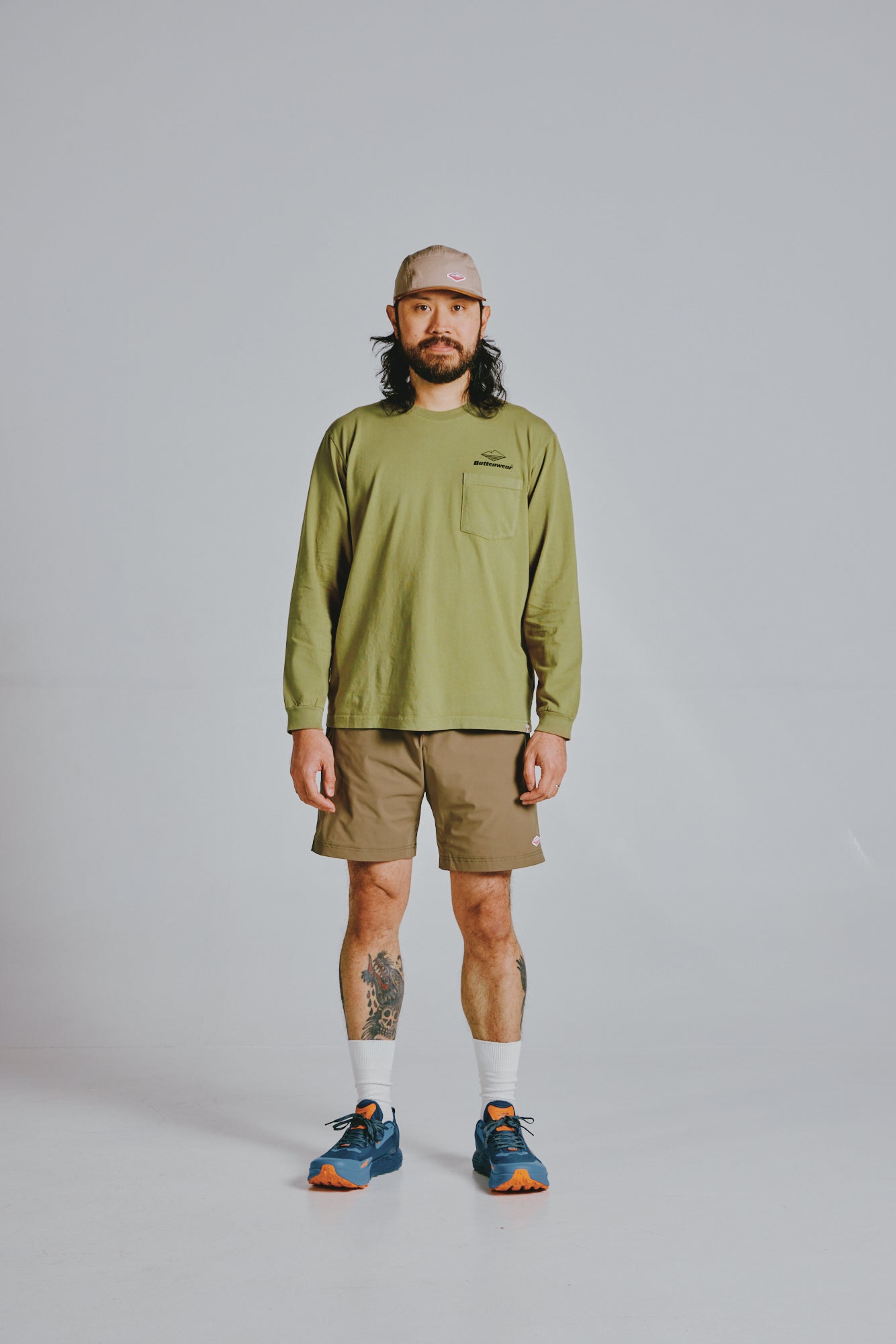 Team L/S Pocket Tee / Olive x Black