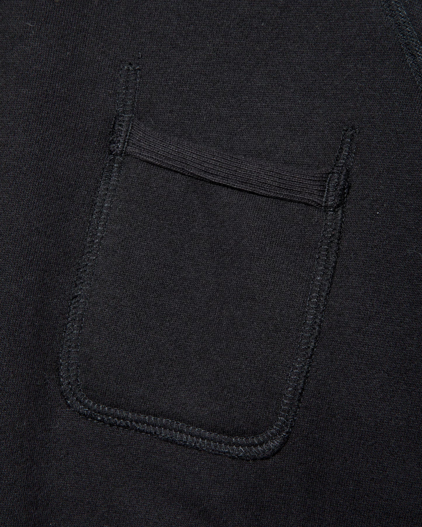 Reach-Up Sweatshirt / Black