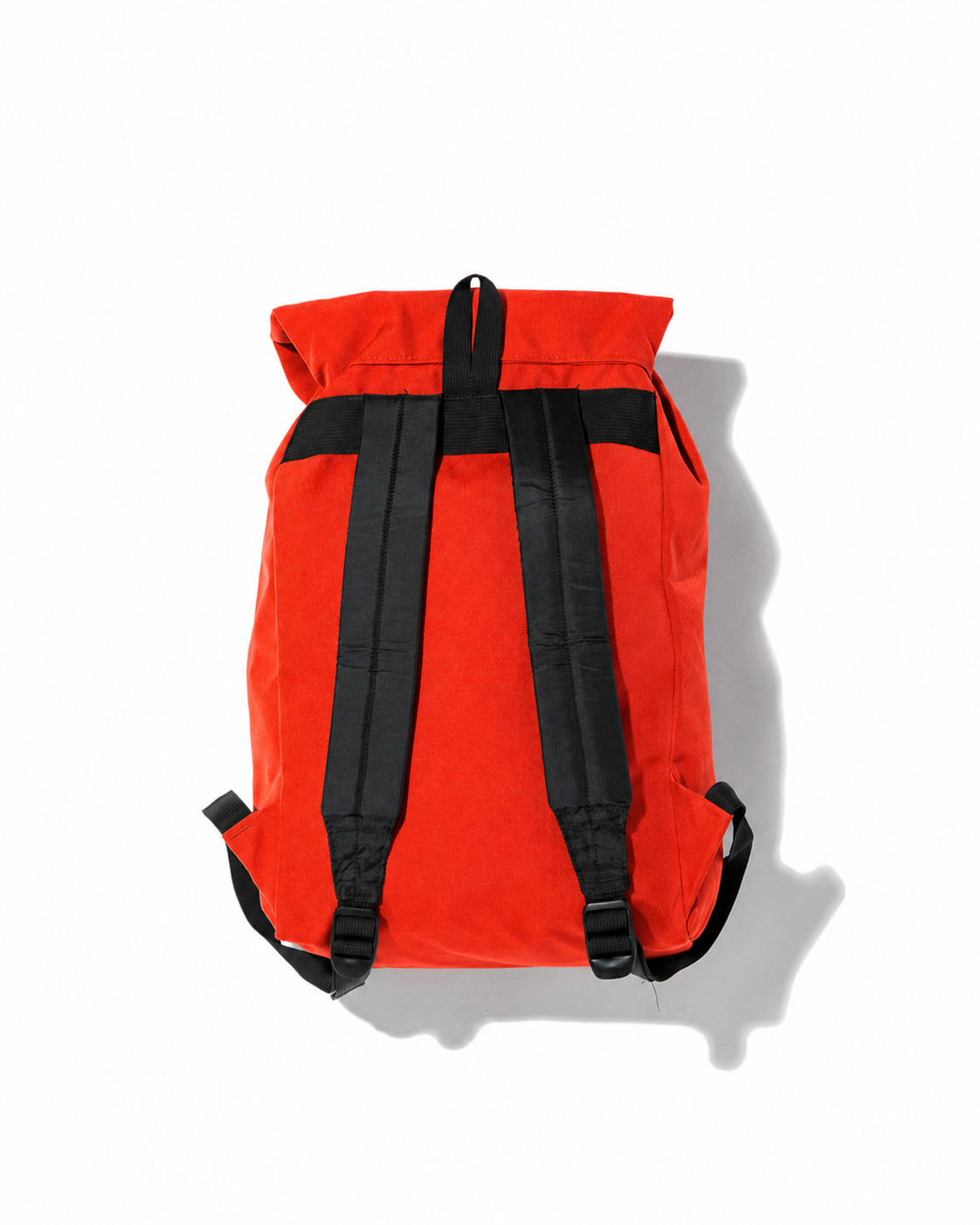 SS27 - Day Hiker - Mandarin