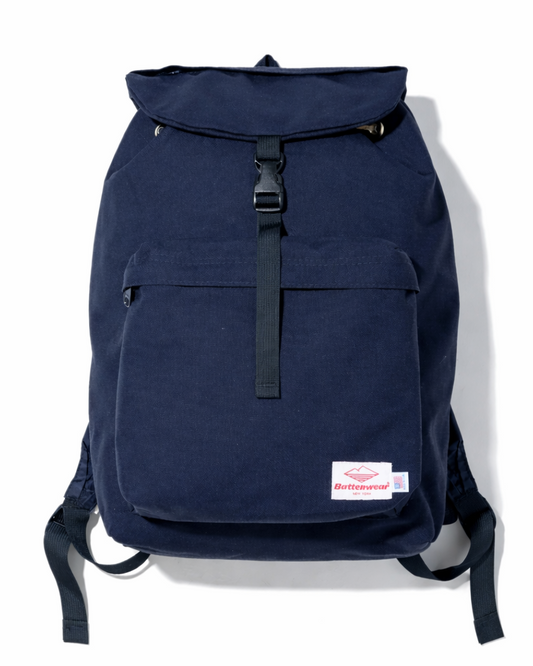 SS27 - Day Hiker - Midnight