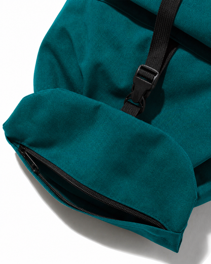 SS27 - Day Hiker - Peacock